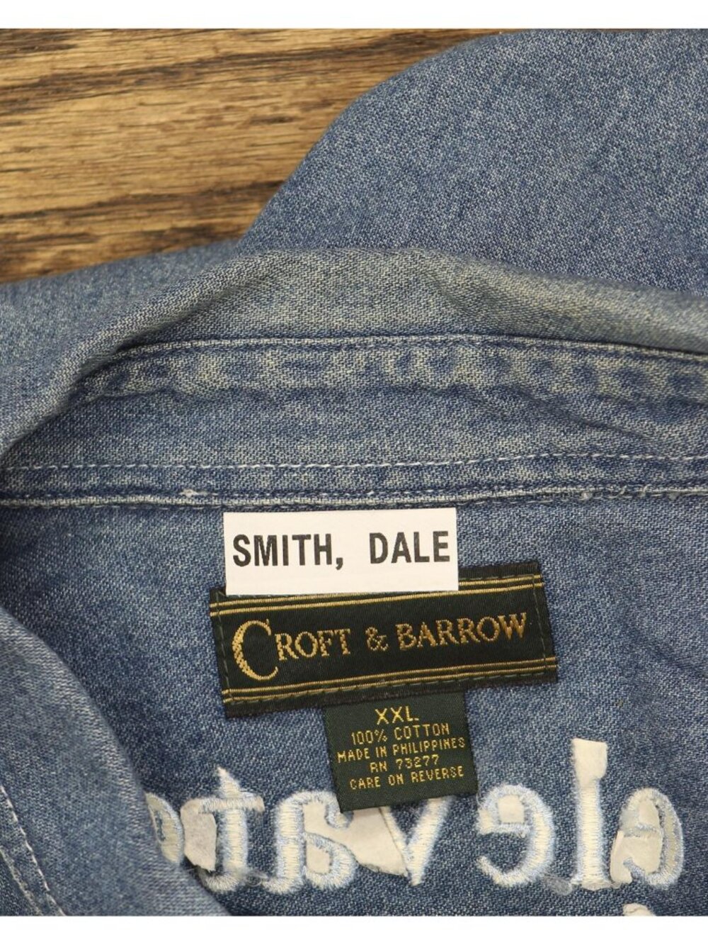 Croft & Barrow Mens Denim Embroidered Button Up Work Shirt Long Sleeve Blue 2XL - Picture 3 of 6